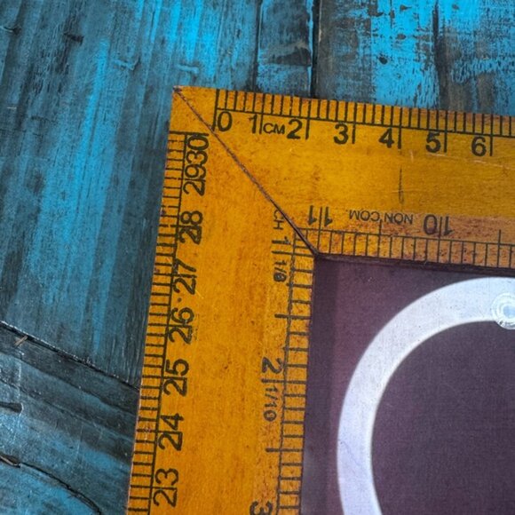 Vintage Ruler Photo Frame - Picture 5 of 11